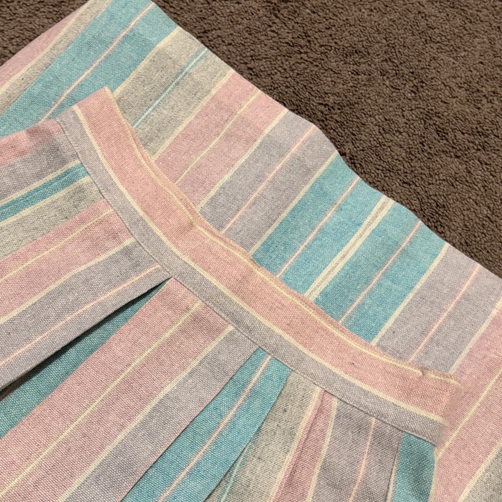 Vintage Wool blend Skirt-Pastel Striped-Pleated Detail-Button/Zipper Back-EUC - Picture 13 of 13